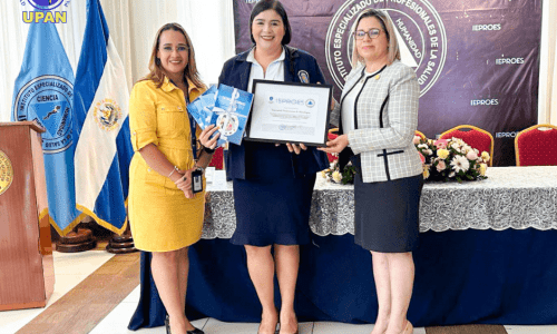 (IEPROES) CENTRO REGIONAL SANTA ANA, ENTREGA RECONOCIMIENTO A UNIVERSIDAD PANAMERICANA CENTRO REGIONAL AHUACHAPÁN POR PARTICIPAR EN PROYECTO DE INVESTIGACIÓN INSTITUCIONAL.